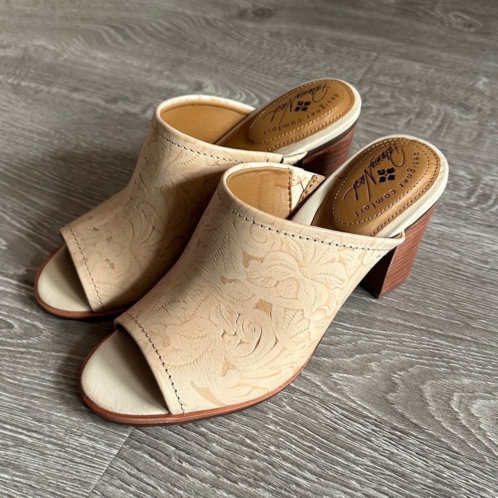 Patricia Nash Ottavia Mules